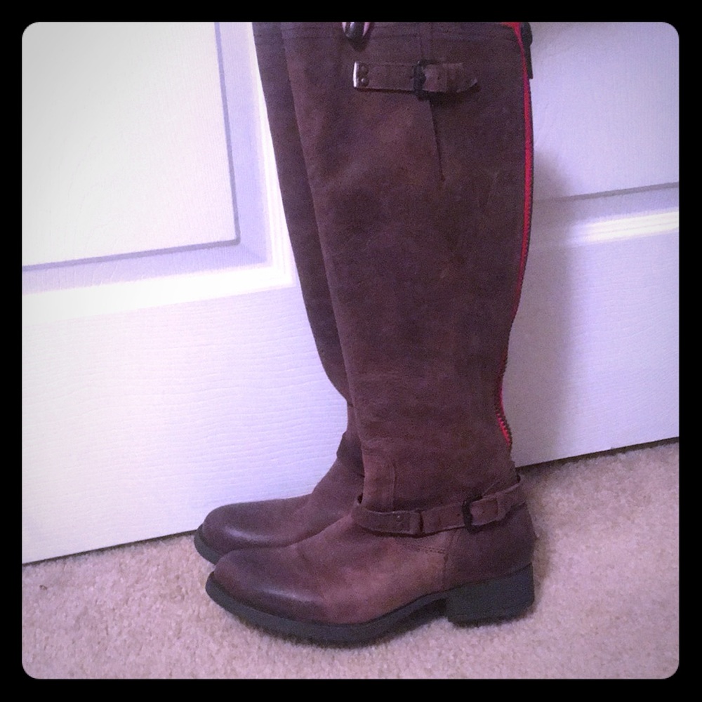 Steve Madden red zipper brown boots size 6.5